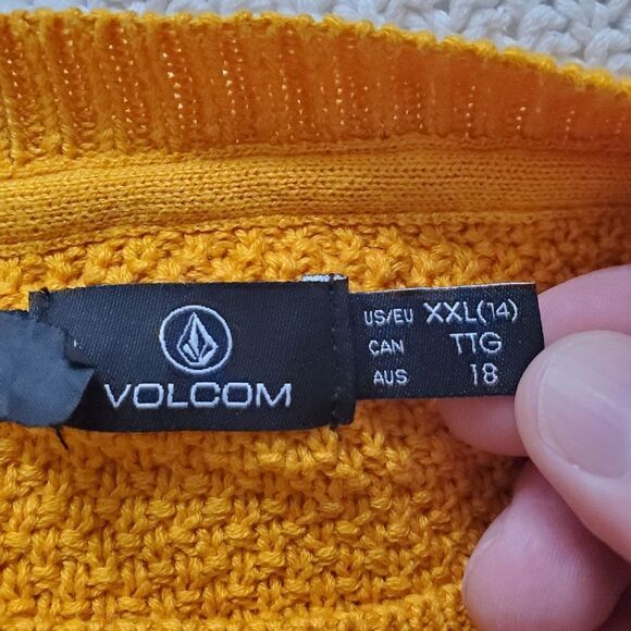 ✨ VOLCOM ✨ Cable Bodied Boxy Fit Crew Neck Sweater - [XXL, Mustard Gold] - Picture 12 of 14